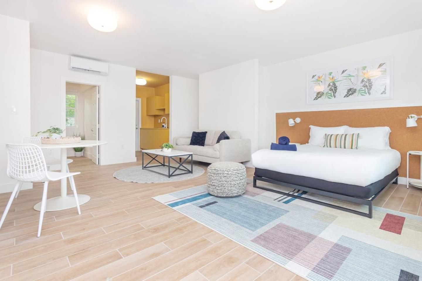 מיאמי Large Stylish Studio Apartment In El Portal #3 מראה חיצוני תמונה