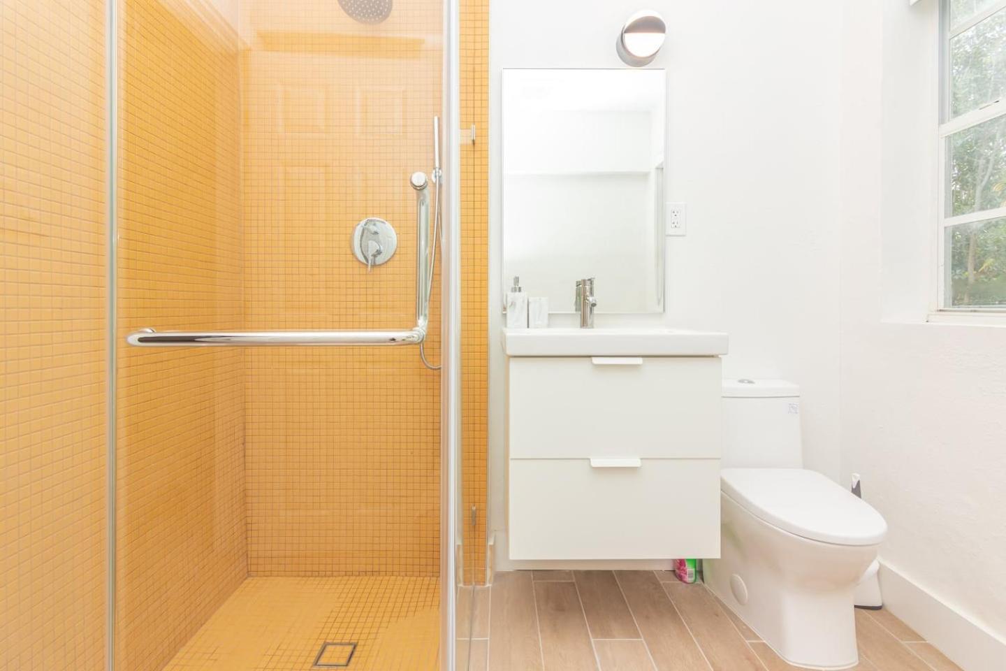 מיאמי Large Stylish Studio Apartment In El Portal #3 מראה חיצוני תמונה